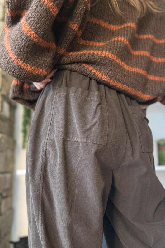 Stanley Baby Cord Jogger Chocolate /15=